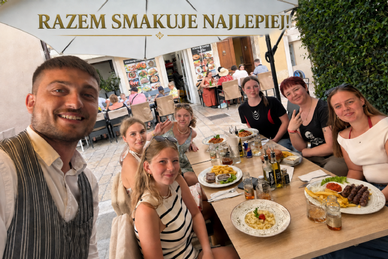 RAZEM SMAKUJE NAJLEPIEJ – RODZINNY OBIAD I KOLACJA Z PRZYJACIÓŁMI W KONOBA TEATRO!